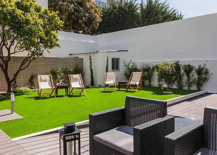 Vila Garden Guesthouse Lisbona